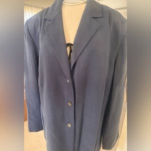 Rena Rowan Three Buttons Silk Blazer